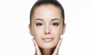 शहनाज हुसैन के Beauty Tips: आपके स्किन की नमी कम कर सकती है जहरीली हवा, प्रदूषण से बचकर रहें