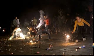Air Quality Remains    Very Poor   , Delhi Govt Forms Flying Squads to Check Ban on Firecrackers Ahead of Diwali