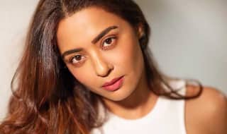 Sacred Games एक्ट्रेस सुरवीन चावला हैं प्रेग्नेंट, इंस्टाग्राम पर दिए संकेत