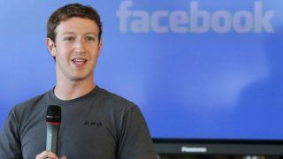 जांच रिपोर्ट के बाद फेसबुक के निवेशकों की मांग, पद से इस्तीफा दें जुकरबर्ग