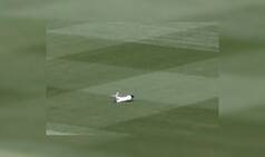 2nd Test: Ripper! Handscomb Takes Blinder to Send Pant Packing | WATCH