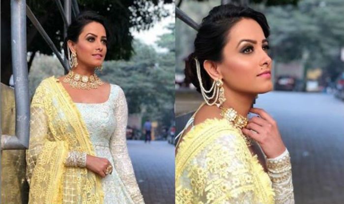 Naagin 3 Fame Anita Hassanandani Looks Smoking Hot in Pastel Green Anarkali in Her Latest Picture Naagin 3 Fame Anita Hassanandani Looks Smoking Hot in Pastel Green Anarkali in Her Latest Picture