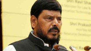 Lok Sabha Elections 2019: Day After Threatening to Quit, Ramdas Athawale Says, 'RPI Will Continue in NDA, Just Seeks 2 Seats'