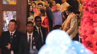 Isha Ambani-Anand Piramal Wedding: Hillary Clinton, Pranab Mukherjee And Bollywood Celebrities Arrive For The Wedding at Antilia, See Pics