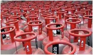 UP News: साल में दो मुफ्त सिलेंडर मिलेंगे, लेकिन होली-दिवाली पर मिलें यह जरूरी नहीं...