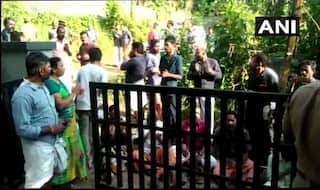Sabarimala: Two Women Devotees Stopped by Protesters at Appachimedu
