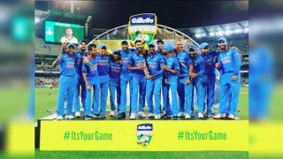 3rd ODI India vs Australia: Anushka Sharma Heaps Praise on Virat Kohli After MS Dhoni's Match-Winning Knock Wins India Historic Series