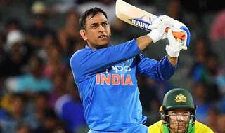 IND vs AUS: Coach Shastri Says 'Have Seen Tendulkar Getting Angry But Not Dhoni'