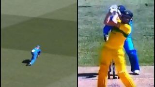 India vs Australia 1st ODI Sydney: Mohammed Shami Takes Outstanding Catch as Kuldeep Yadav Removes Shaun Marsh | WATCH