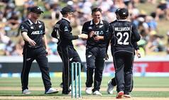 4th ODI Highlights: Boult, De Grandhomme Star as New Zealand Outplay India by 8 Wickets, Visitors Lead Series 3-1