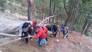Uttarakhand:?Eight Dead, 11 Injured As Van Falls Into Deep Gorge Near Pithoragarh Road; Rescue Operations Over