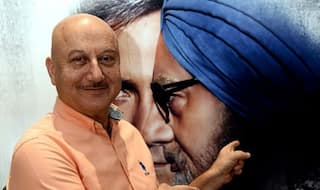 'The Accidental Prime Minister' पर बोले अनुपम खेर, 'लोग हमेशा गिराने की कोशिश करते हैं'