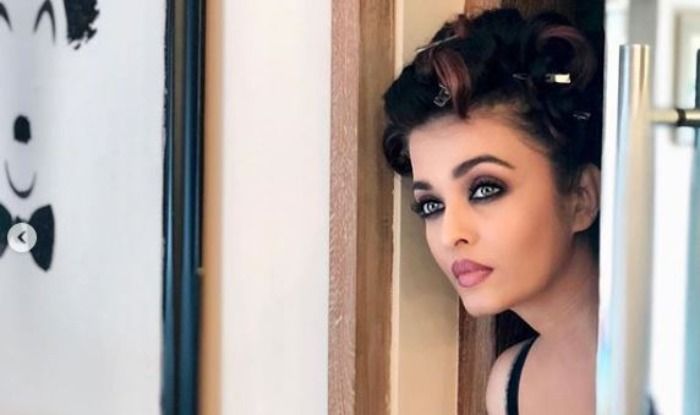 Aishwarya Rai Bachchan Welcomes 2019 With This Stylish Instagram ...