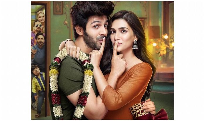Kriti Sanon-Kartik Aaryan Spotted Promoting Poster Lagwa Do Kriti Sanon-Kartik Aaryan Spotted Promoting Poster Lagwa Do