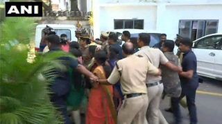Sabarimala Showdown: Protests in Kerala After Two Women Enter Hill Shrine; BJP, Congress Slam CM Vijayan