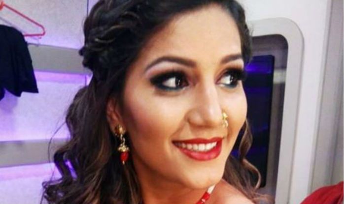 Haryanvi Dancer Sapna Choudhary’s Hotness in Golden Outfit And Red Lips is What You Can’t Miss, See Pics Haryanvi Dancer Sapna Choudhary’s Hotness in Golden Outfit And Red Lips is What You Can’t Miss, See Pics