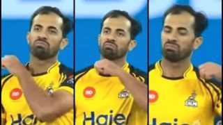 Peshawar Zalmi's Wahab Riaz Gives Quetta Gladiators Sarfraz Ahmed a WWE Star Undertaker-Like Send-Off After dismissal in PSL | WATCH