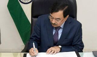 Former IRS Officer Sushil Chandra Takes Charge as New Election Commissioner