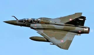 Indian Air force ke Fighter Jet मिराज का टायर चुरा ले गए चोर, लखनऊ में FIR दर्ज