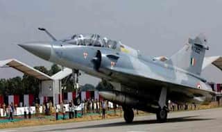 भारत-पाकिस्तान के बीच तनाव के मद्देनजर मुंबई में अलर्ट, सेना ने चौकसी बढ़ाई