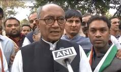 MP में कांग्रेस की सरकार, गोहत्या में अल्पसंख्यक युवकों पर रासुका लगा तो दिग्विजय सिंह ने उठाए सवाल