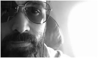 Emraan Hashmi's Flight Selfie Before 'Bard of Blood' Shoot is Relatable AF With Those Working on Weekend!