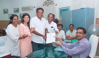 Lok Sabha Elections 2019: Actor Prakash Raj Files Nomination as Independent Candidate