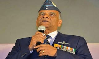 IAF May Have Killed 250 to 300 Terrorists in Balakot Air Strike, Says Abhinandan's Father