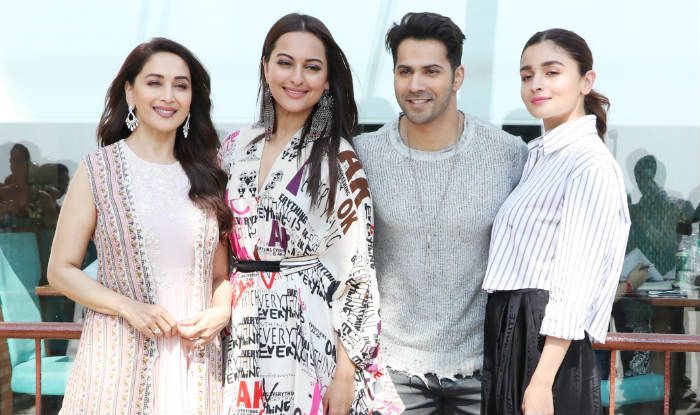 Alia Bhatt, Varun Dhawan, Sonakshi Sinha, Madhuri Dixit Promote Kalank in Mumbai Madhuri Dixit, Alia Bhatt, Sonakshi Sinha, Varun Dhawan Promote Kalank