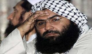 आतंकी Masood Azhar के खिलाफ गिरफ्तारी वारंट जारी, पुलवामा हमले का मास्टरमाइंड है JeM प्रमुख