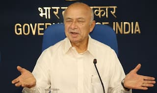 Sushilkumar Shinde to Face Prakash Ambedkar, Lingayat Seer in His 'Last' Career Poll