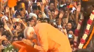 WATCH| PM Modi Folds Hands, Bows to Public in Varanasi WATCH| PM Modi Folds Hands, Bows to Public in Varanasi