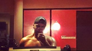 Arjun Kapoor Goes Shirtless as he Clicks Mirror Selfie at The Gym