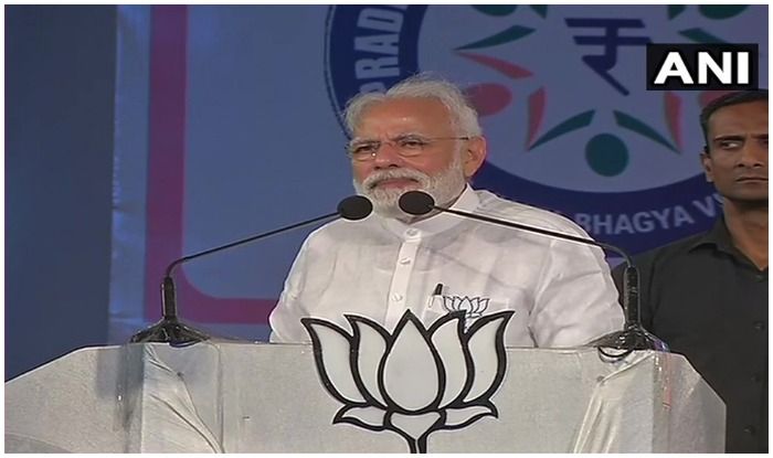 Modi in C'garh: PM Attacks Congress, Calls Its Manifesto 'Dhakosla Patr'