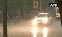 New Delhi Weather Forecast: भयंकर गर्मी पड़ने के मौसम में दिल्ली में झमाझम बारिश, डूबी सड़कें, टूटा रिकॉर्ड