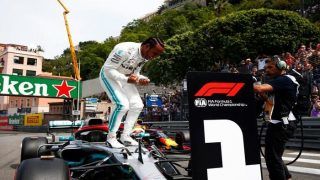 F1: Lewis Hamilton Grabs Dramatic Pole in Monaco GP With Record Lap, Valtteri Bottas to Start Second