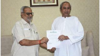 ओडिशा के राज्यपाल ने नवीन पटनायक को सरकार बनाने के लिए किया आमंत्रित