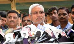Encephalitis: CM Visits Muzaffarpur Hospital as Death Toll Reaches 108