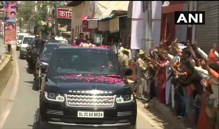 Prime Minister Modi Offers Prayers at Kashi Vishwanath Temple in Varanasi