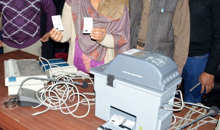 Lok Sabha Elections 2019 Vote Counting Updates: Congress Heads For Win in Nalgonda, Bhongir; Warangal, Mahabubabad, Khammam Witness TRS Surge