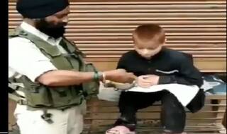 Always Ready to Help: CRPF Jawan Feeds His Lunch to Distressed Boy in Kashmir| Watch