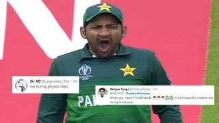 Sarfraz Ahmed TROLLED For Being Lazy During ICC Cricket World Cup 2019 Match Between India And Pakistan at Old Trafford | WATCH VIDEO