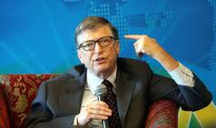 Twitter Alleges Bill Gates Wants to 'Control Population' by 'Poison' of COVID-19 Vaccines, Trends #ExposeBillGates
