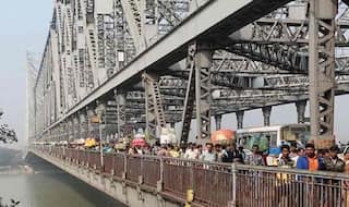 हजारों लोगों के सामने हाथ-पैर बांधकर नदी में उतरा जादूगर, स्टंट में रहा नाकाम और गई जान