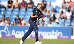 Laura Marsh Completes 100 ODI Matches
