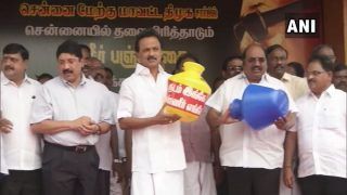 MK Stalin Joins DMK Workers in Chepal Over Tamil Nadu's Water Crisis