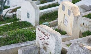 Tensions Aside, Hindus Donate Land For Graveyard to Muslims in Ayodhya