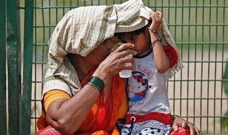 Severe Heat Wave To Prevail For Next 48 Hrs In Rajasthan, West MP; Barmer Sizzles At 43.4 Degrees