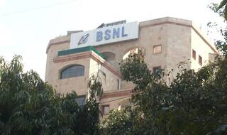 Telecom Major BSNL Orders Officers to Fly Economy Class to Cut Costs