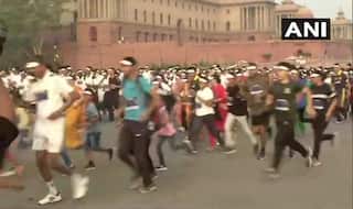 Delhi: Remembering Martyrs, Kargil 'Victory Run' Flagged Off From Vijay Chowk | WATCH